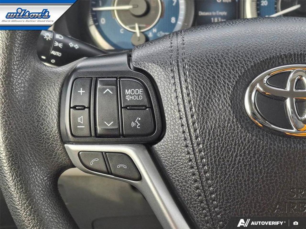 2020 Toyota Sienna 7 Passenger | V6 | Radar Cruise | Rear Camera | Bluetooth | Keyless Entry | and More ! Photo