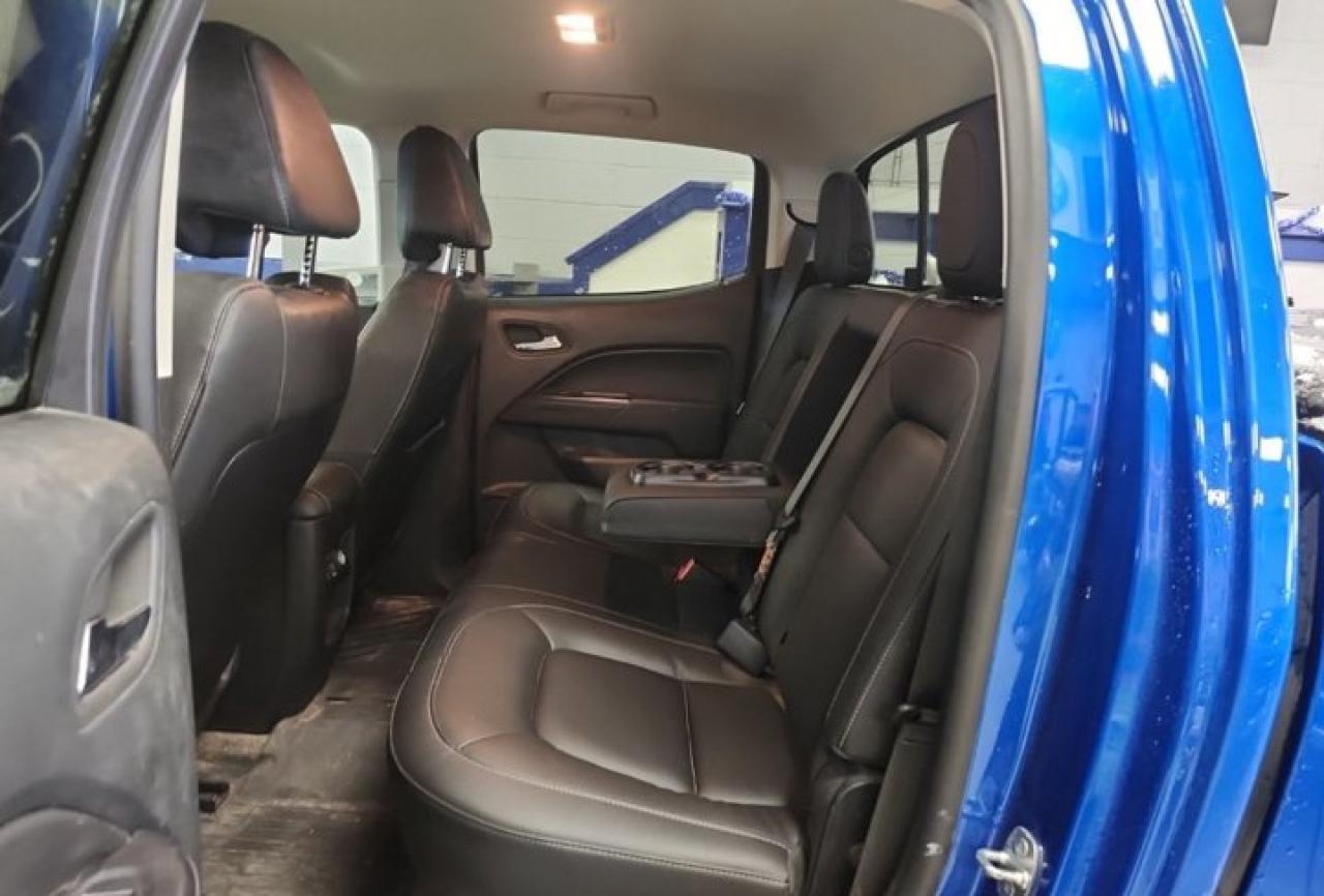 2022 Chevrolet Colorado 4WD LT | Leather | Heated Wheel + Seats | Trailer Brake Control | Auto Climate | Rear Cam & More ! Photo3