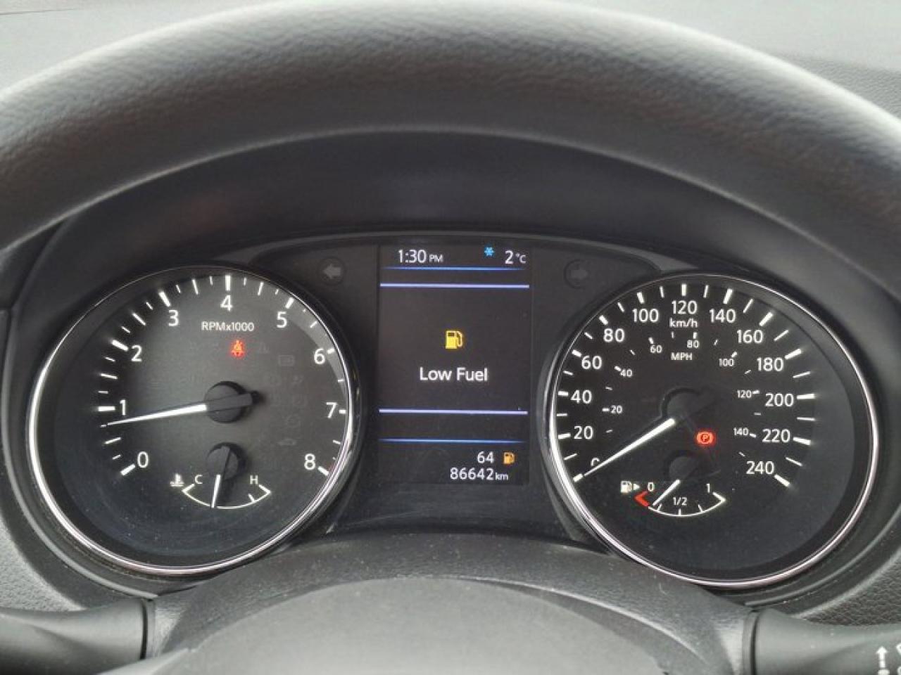 2019 Nissan Qashqai S | 6-Speed Manual | CarPlay + Android | Heated Seats | Rear Camera | and More ! Photo2