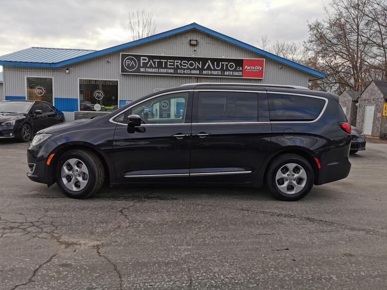 2017 Chrysler Pacifica Touring-L Plus - Photo #2