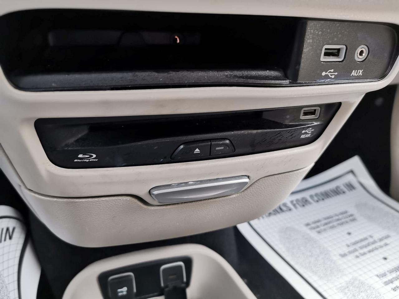 2017 Chrysler Pacifica Touring-L Plus - Photo #29