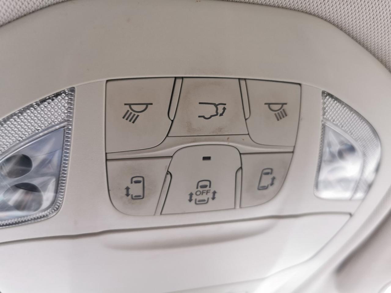 2017 Chrysler Pacifica Touring-L Plus - Photo #34