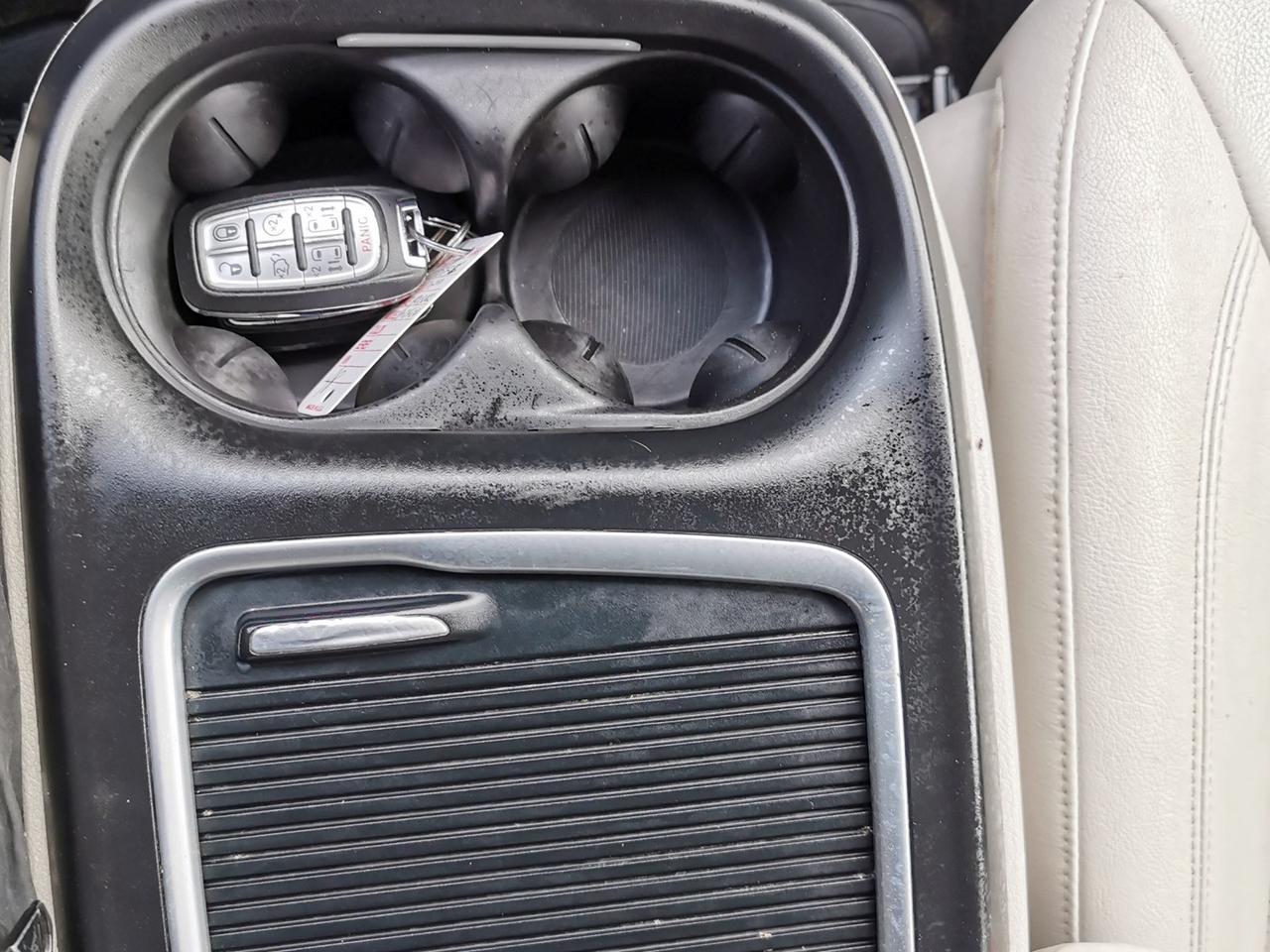 2017 Chrysler Pacifica Touring-L Plus Photo