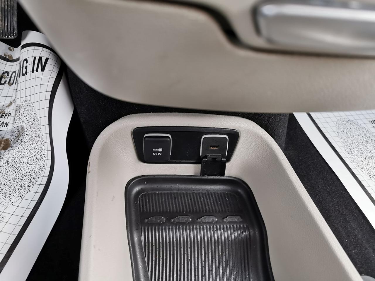 2017 Chrysler Pacifica Touring-L Plus Photo