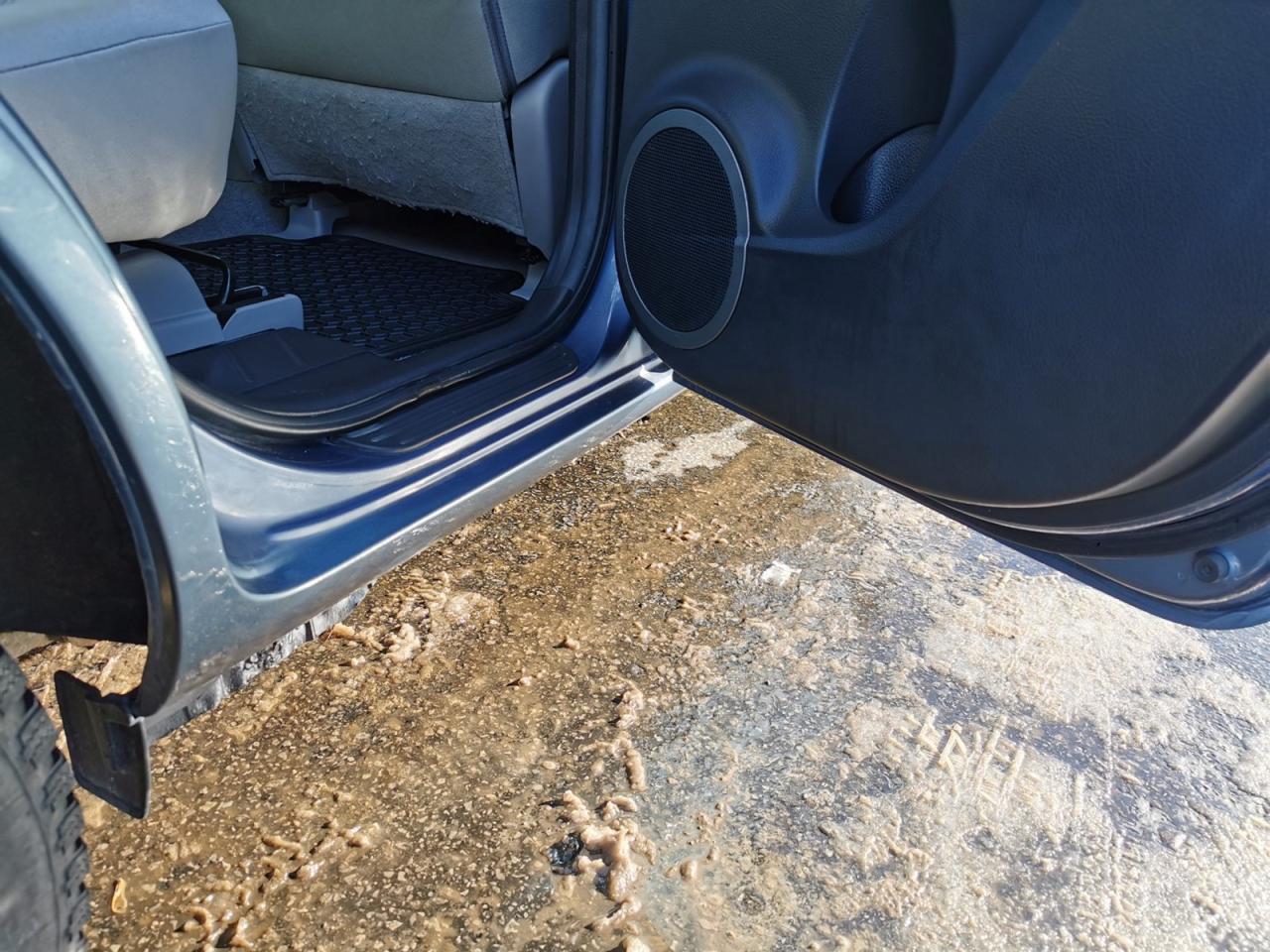 2012 Toyota RAV4 I4 - Photo #16