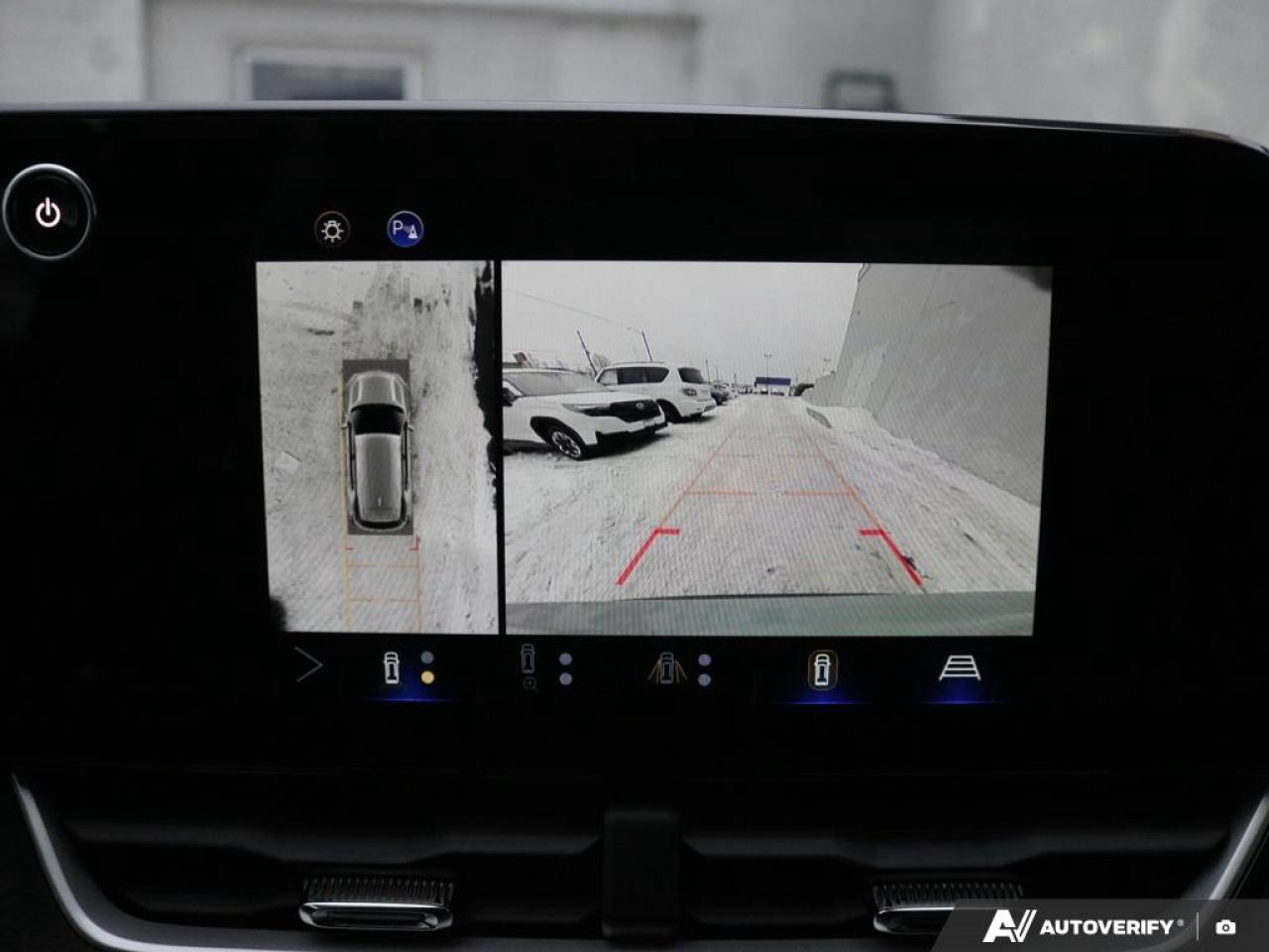 2025 Chevrolet Equinox AWD LT Photo