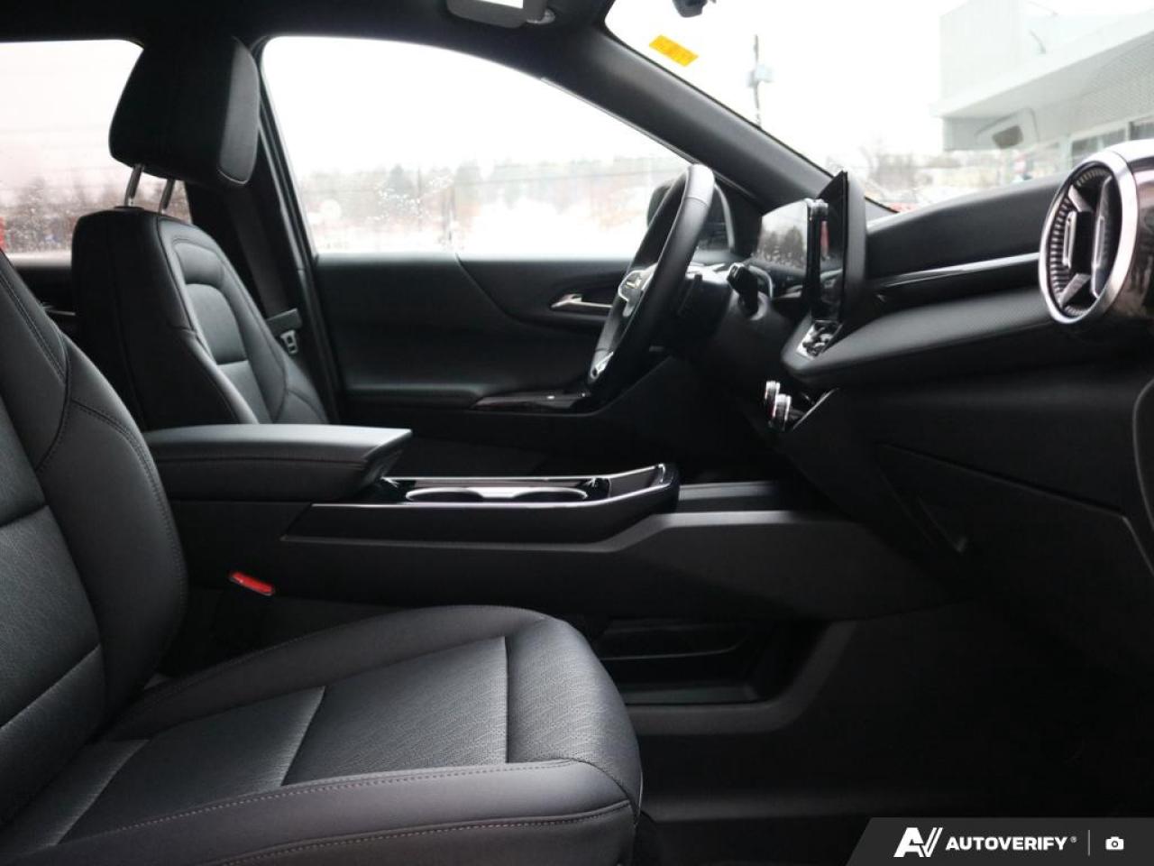 2025 Chevrolet Equinox AWD LT Photo