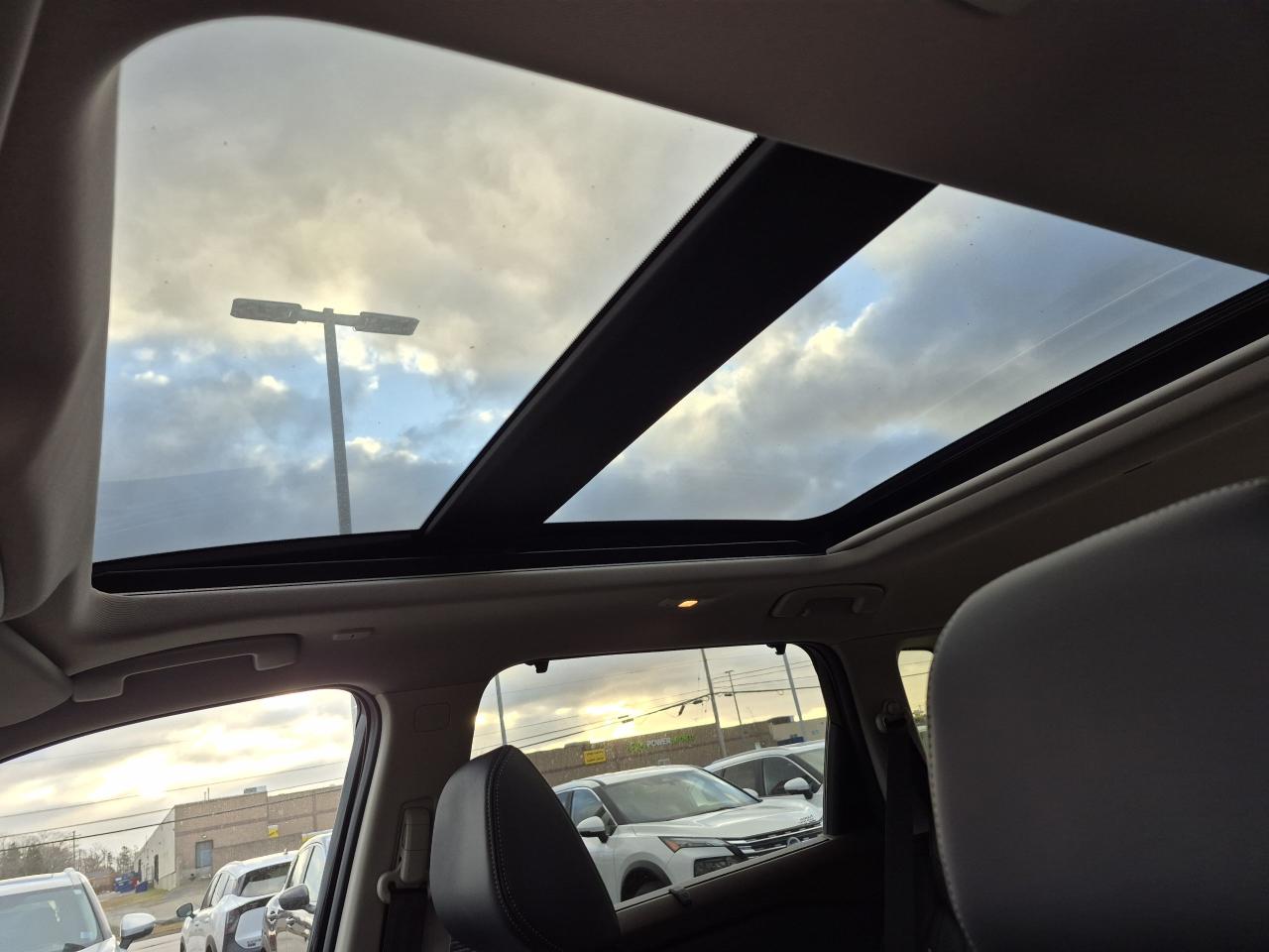 2023 Nissan Rogue SV MIDNIGHT EDITION LEATHER - MOONROOF - 360 CAMERAS Photo31