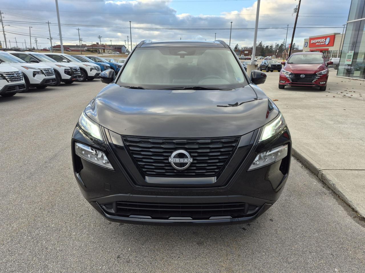 2023 Nissan Rogue SV MIDNIGHT EDITION LEATHER - MOONROOF - 360 CAMERAS Photo21