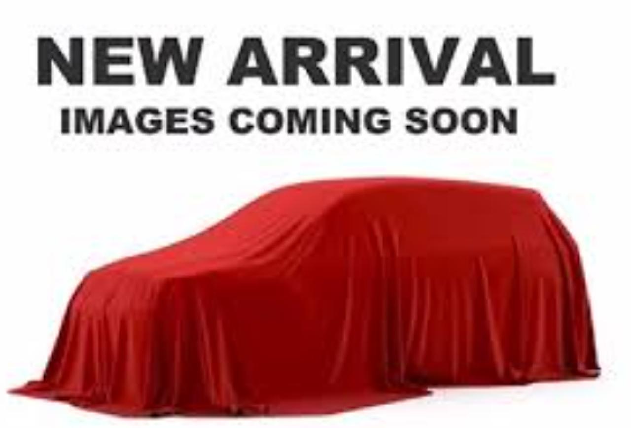 2024 Nissan Kicks SV COMING SOON! LOW KMS! OFF LEASE! Photo1