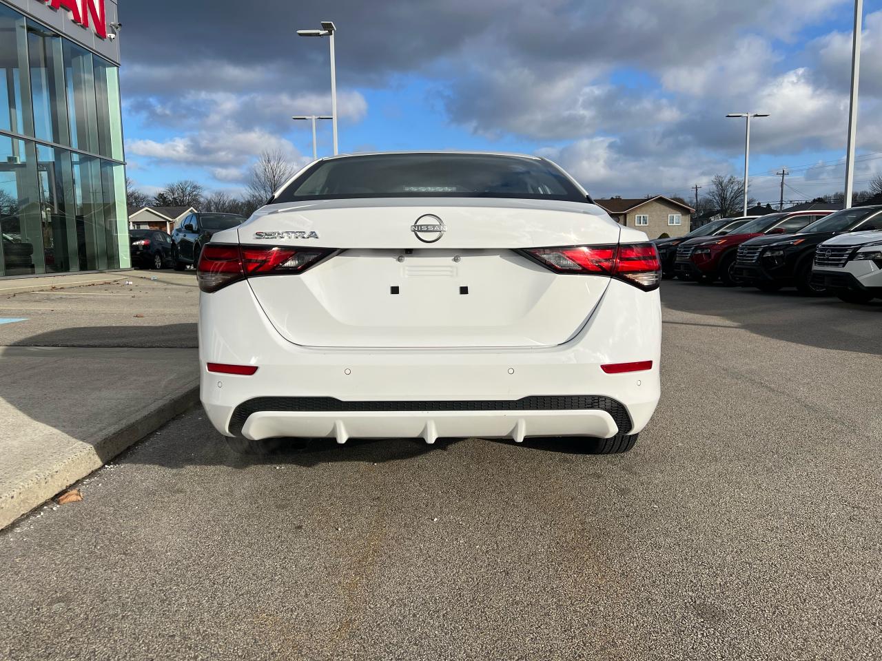 2024 Nissan Sentra S PLUS JUST ARRIVED! OFF LEASE - NEW TIRES! Photo19
