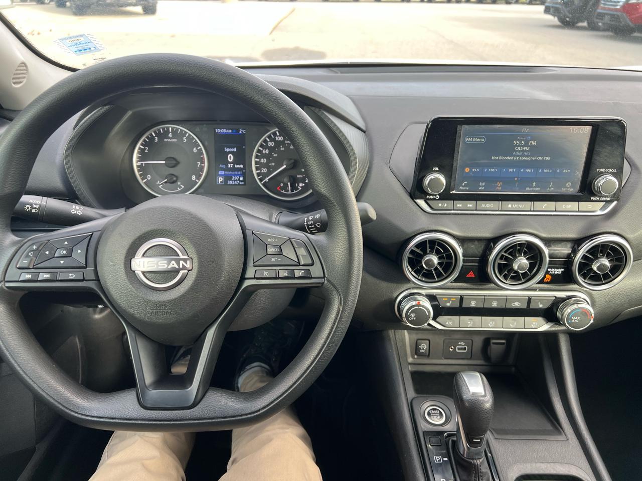 2024 Nissan Sentra S PLUS JUST ARRIVED! OFF LEASE - NEW TIRES! Photo24