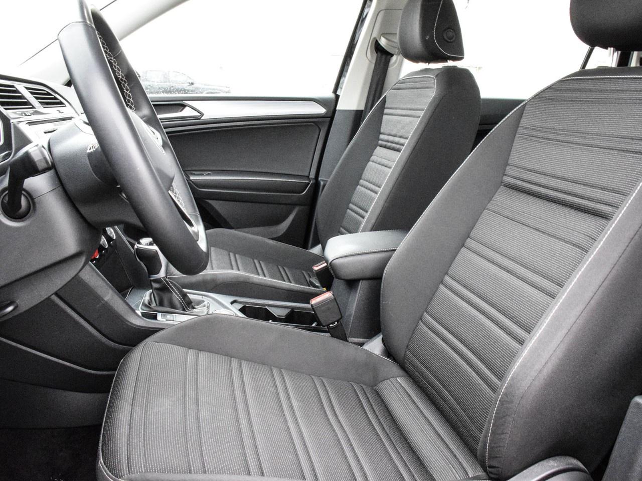 2024 Volkswagen Tiguan Trendline 4Motion Photo