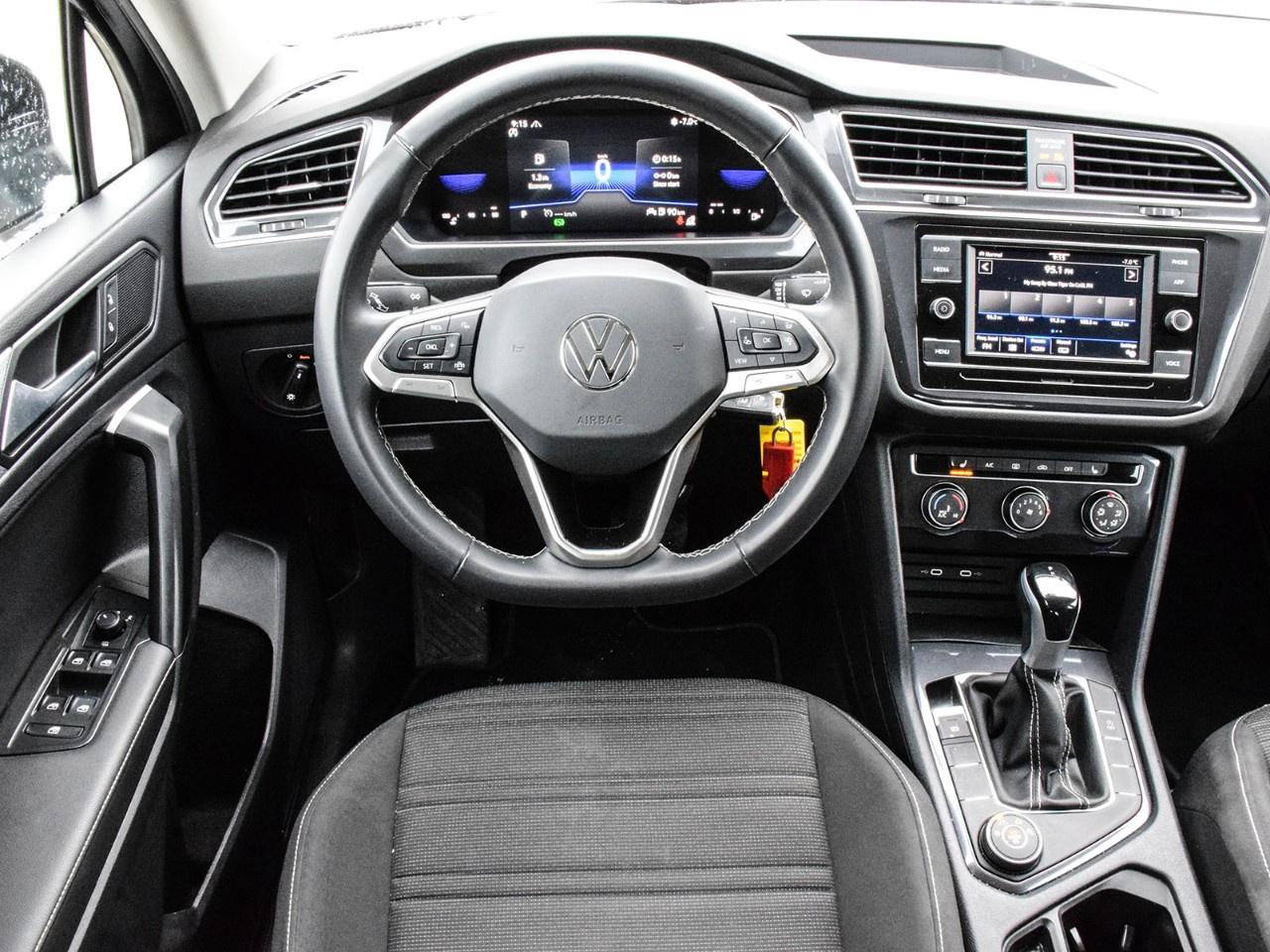 2024 Volkswagen Tiguan Trendline 4Motion Photo