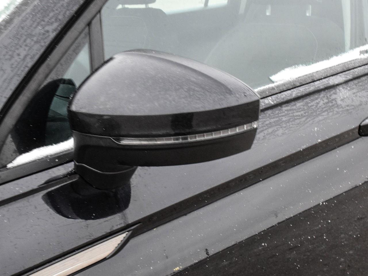 2024 Volkswagen Tiguan Trendline 4Motion Photo