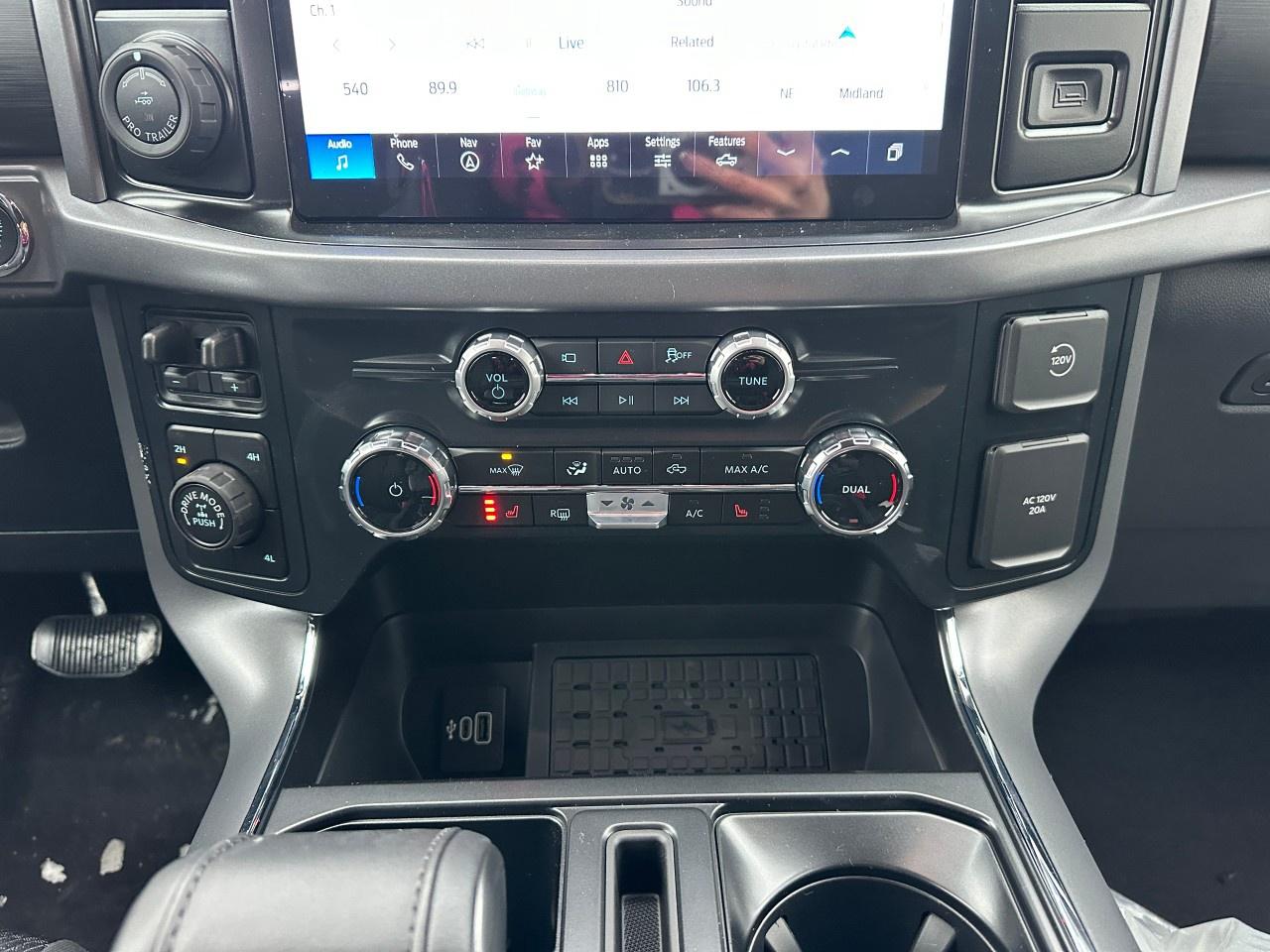 2025 Ford F-150 XLT 4WD SuperCrew 6.5' Box Photo