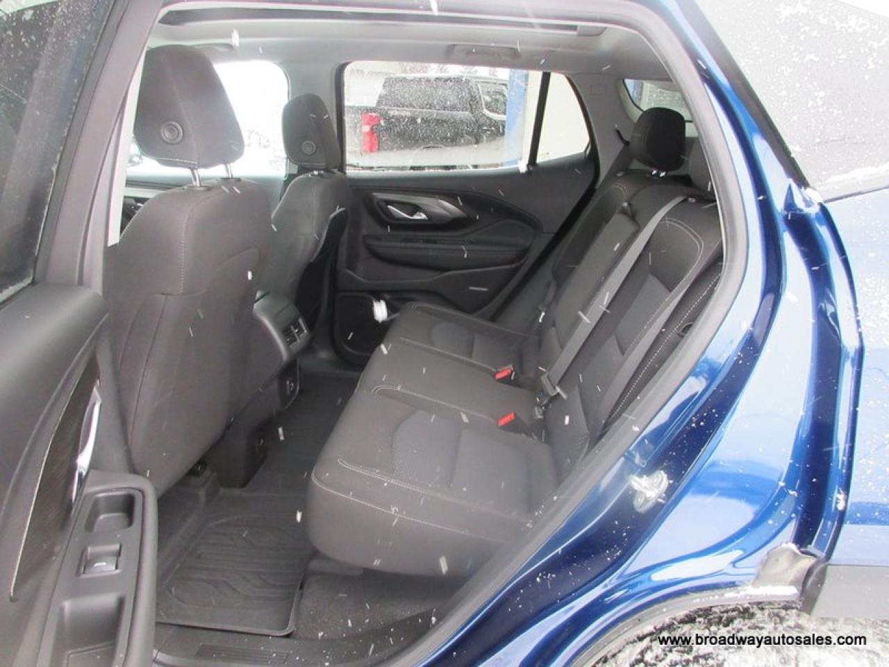 2022 GMC Terrain ALL-WHEEL DRIVE SLE-PACKAGE 5 PASSENGER 1.4L - TURBO.. NAVIGATION.. PANORAMIC SUNROOF.. HEATED SEATS.. BACK-UP CAMERA.. POWER TAILGATE.. Photo