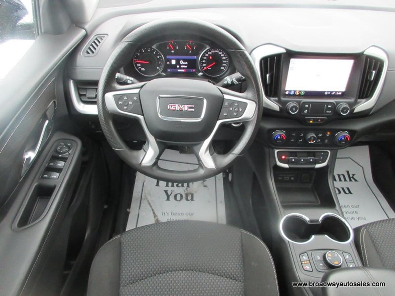 2022 GMC Terrain ALL-WHEEL DRIVE SLE-PACKAGE 5 PASSENGER 1.4L - TURBO.. NAVIGATION.. PANORAMIC SUNROOF.. HEATED SEATS.. BACK-UP CAMERA.. POWER TAILGATE.. Photo