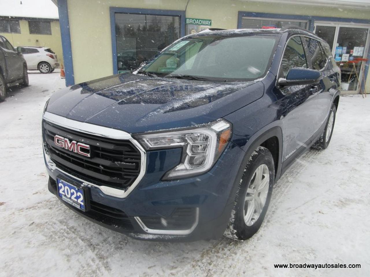 2022 GMC Terrain ALL-WHEEL DRIVE SLE-PACKAGE 5 PASSENGER 1.4L - TURBO.. NAVIGATION.. PANORAMIC SUNROOF.. HEATED SEATS.. BACK-UP CAMERA.. POWER TAILGATE.. Photo