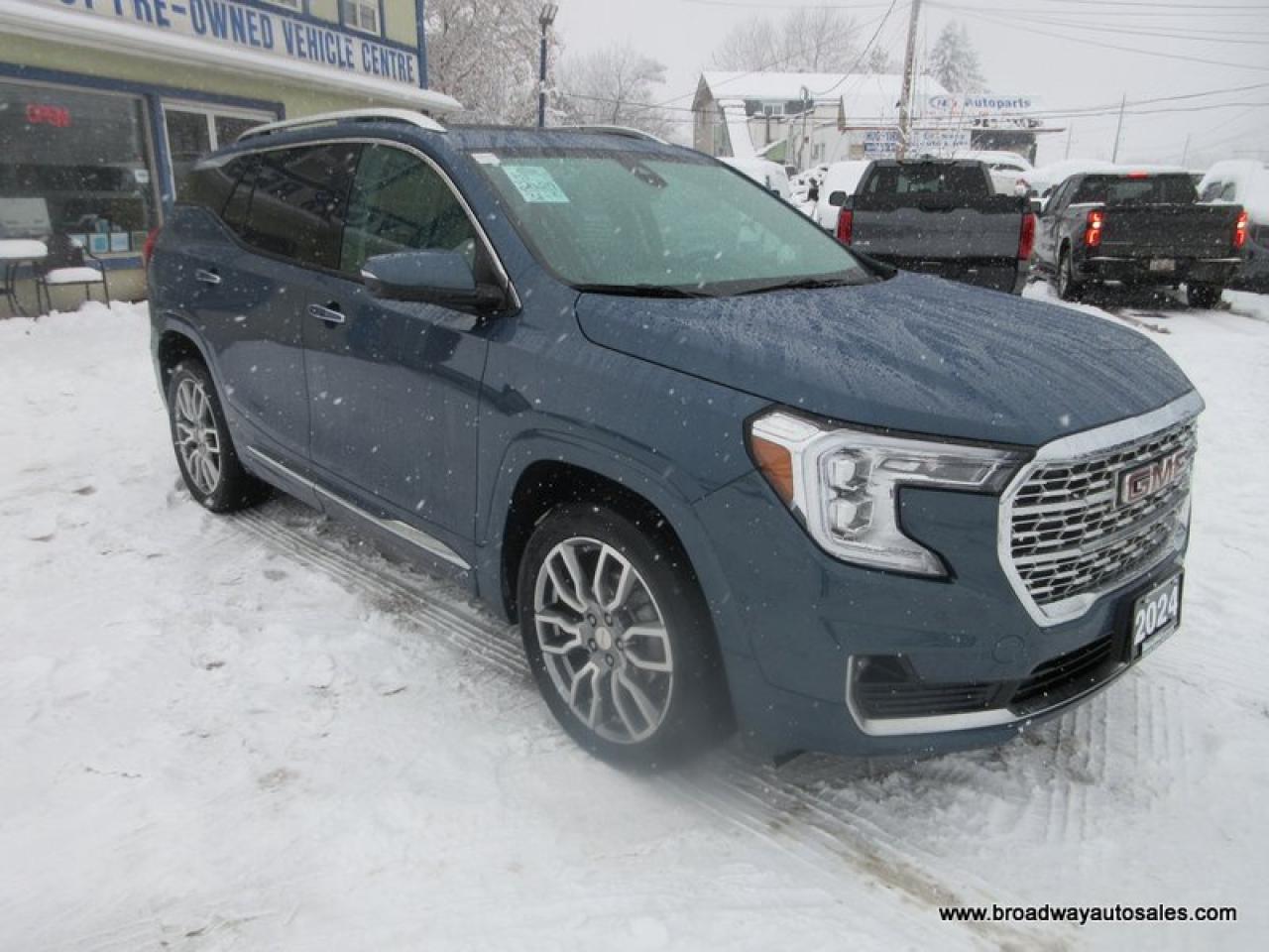 2024 GMC Terrain ALL-WHEEL DRIVE DENALI-PACKAGE 5 PASSENGER 1.5L - TURBO.. NAVIGATION.. PANORAMIC SUNROOF.. LEATHER.. HEATED SEATS & WHEEL.. BACK-UP CAMERA.. Photo4