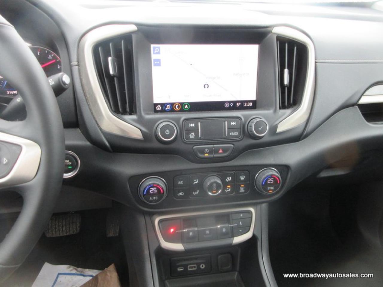 2024 GMC Terrain ALL-WHEEL DRIVE DENALI-PACKAGE 5 PASSENGER 1.5L - TURBO.. NAVIGATION.. PANORAMIC SUNROOF.. LEATHER.. HEATED SEATS & WHEEL.. BACK-UP CAMERA.. Photo