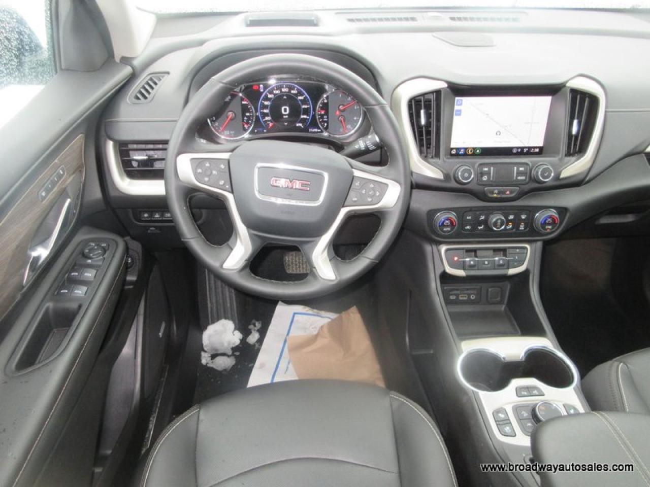 2024 GMC Terrain ALL-WHEEL DRIVE DENALI-PACKAGE 5 PASSENGER 1.5L - TURBO.. NAVIGATION.. PANORAMIC SUNROOF.. LEATHER.. HEATED SEATS & WHEEL.. BACK-UP CAMERA.. Photo