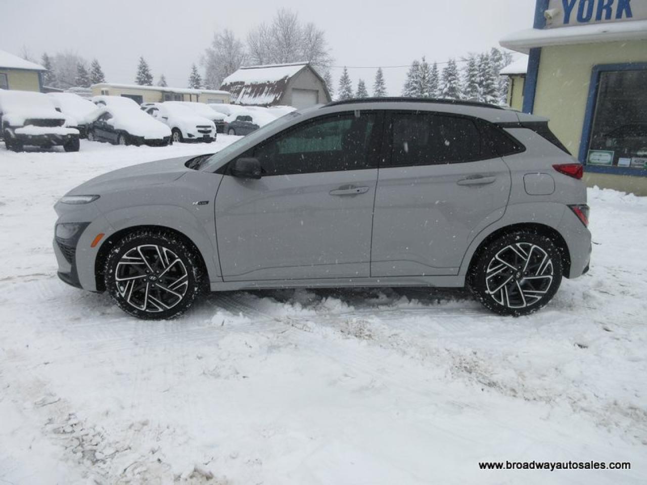 2022 Hyundai KONA ALL-WHEEL DRIVE N-LINE-PACKAGE 5 PASSENGER 1.6L - TURBO.. NAVIGATION.. POWER SUNROOF.. LEATHER.. HEATED SEATS & WHEEL.. BACK-UP CAMERA.. Photo2