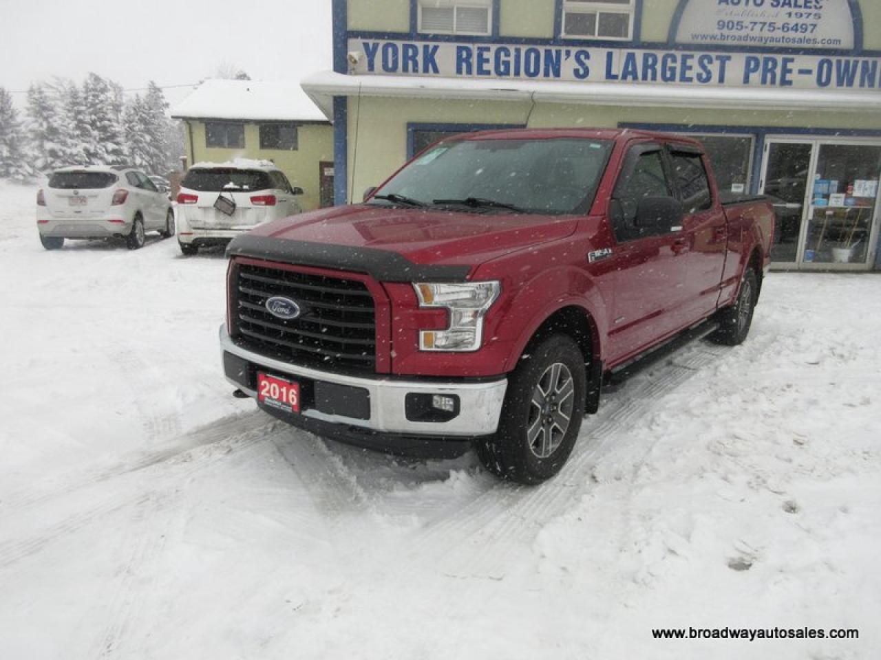 2016 Ford F-150 GREAT KM'S XLT-SPORT-MODEL 5 PASSENGER 3.5L - ECO-BOOST.. 4X4.. CREW-CAB.. SHORTY.. NAVIGATION.. POWER PEDALS.. HEATED SEATS.. BACK-UP CAMERA.. Photo