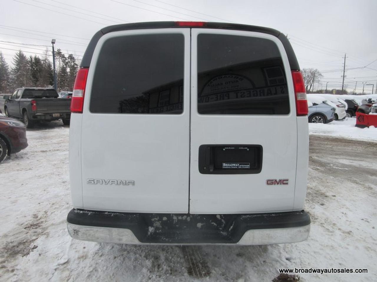 2019 GMC Savana 3/4 TON CARGO-MOVING 5 PASSENGER 6.0L - V8.. EXTENDED-CARGO-AREA.. REAR BENCH SEATING.. BARN-DOOR-ENTRANCES.. TOW SUPPORT.. Photo