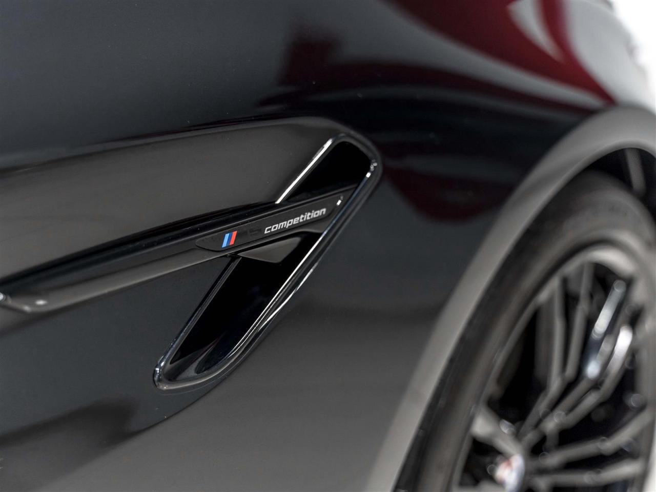 2023 BMW M5 COMPETITION|CARBON ROOF|PARKING ASSISTANCE PLUS|LOADED Photo