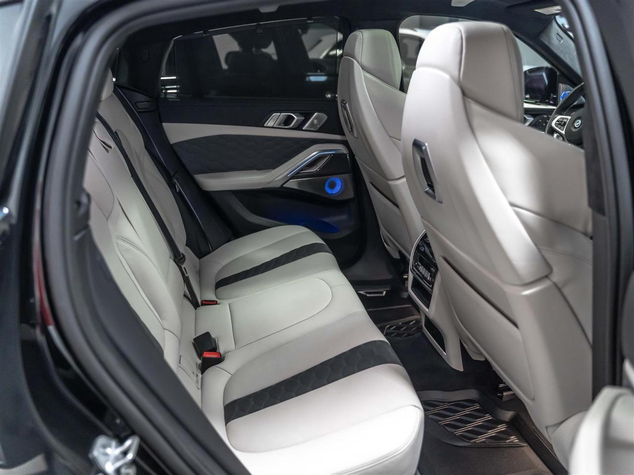 2024 BMW X6 M COMPETITION|M CARBON|BOWERS & WILKINS|MASSAGE Photo