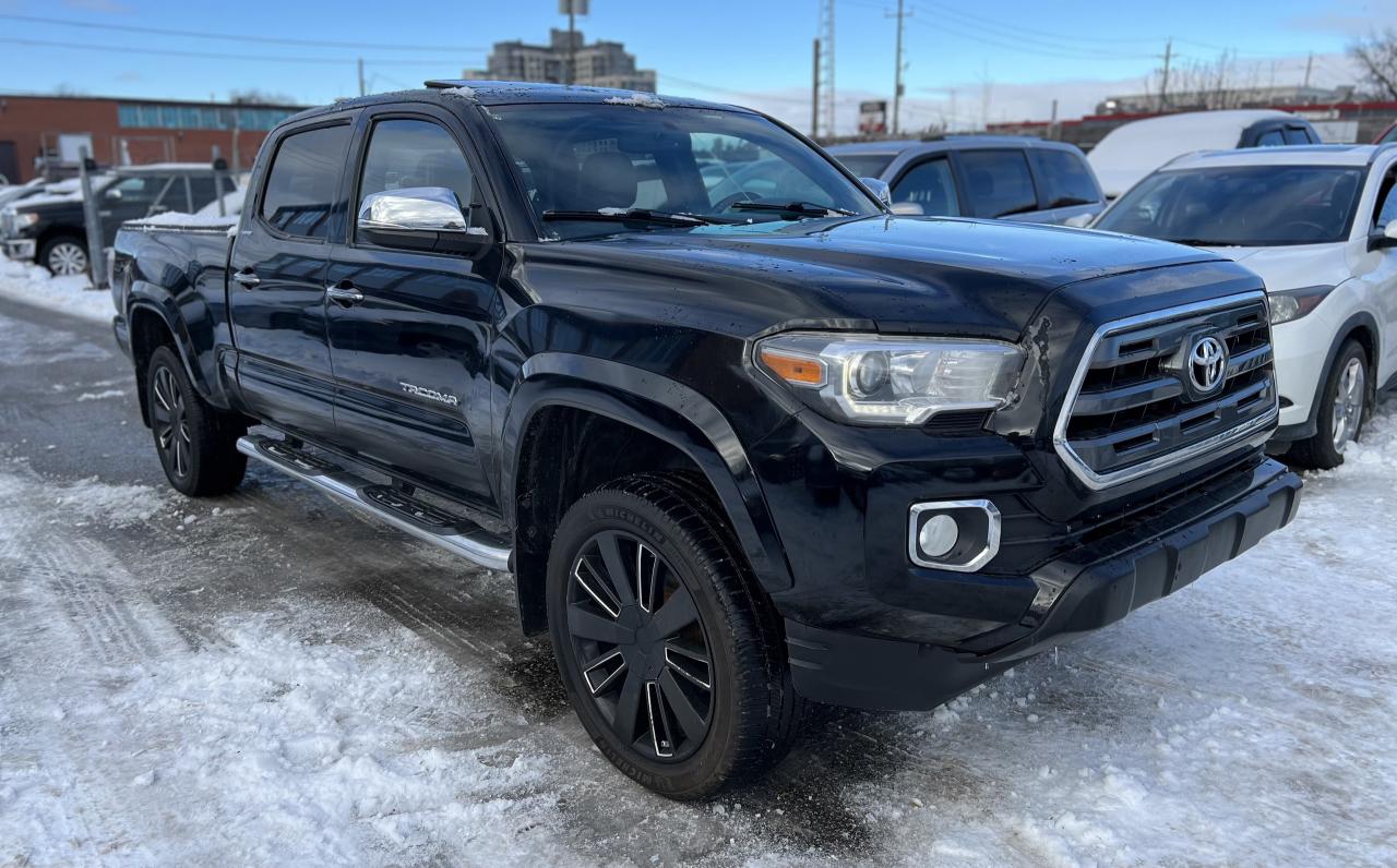 2016 Toyota Tacoma LIMITED Photo