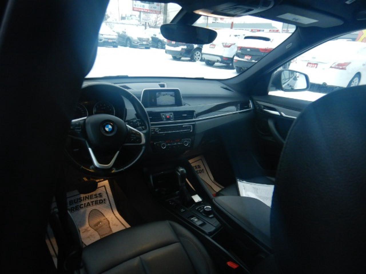 2018 BMW X1 xDrive28i Photo