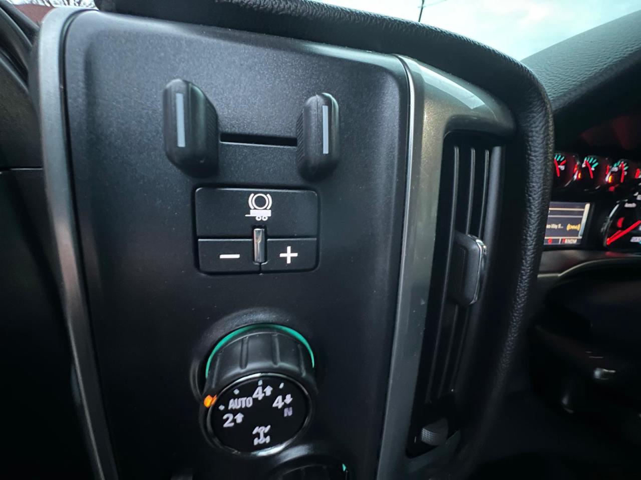 2016 Chevrolet Silverado 1500 LT 143.5**LOW KMS*LEVELLED** Photo