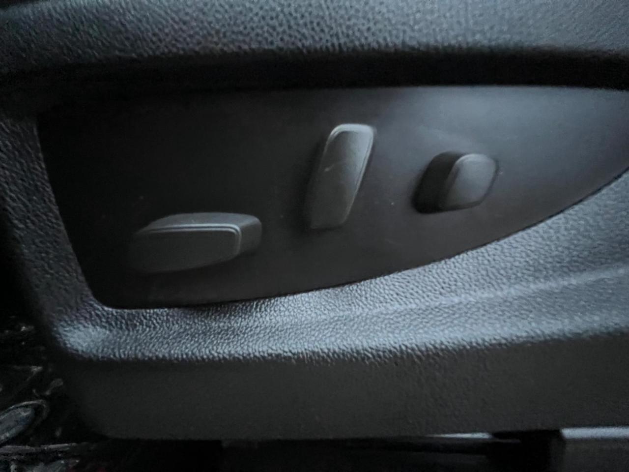 2016 Chevrolet Silverado 1500 LT 143.5**LOW KMS*LEVELLED** Photo