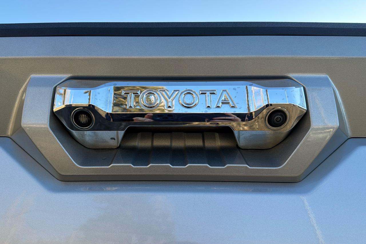 2022 Toyota Tundra Crewmax Limited TRD Off Road Photo