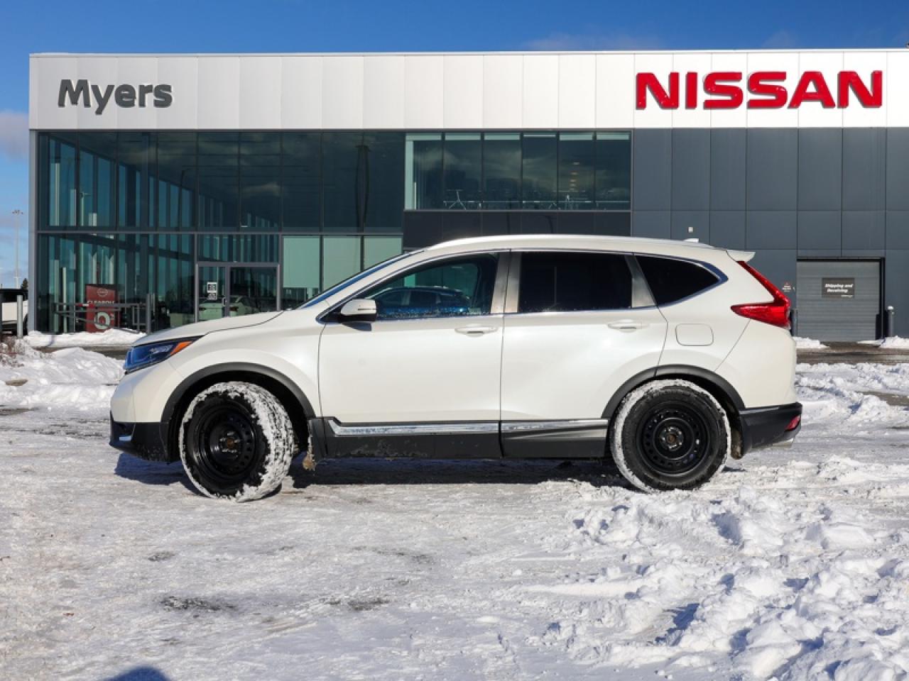 2018 Honda CR-V Touring AWD  - Navigation -  Sunroof - $186 B/W Photo