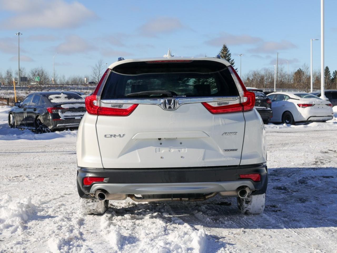 2018 Honda CR-V Touring AWD  - Navigation -  Sunroof - $186 B/W Photo
