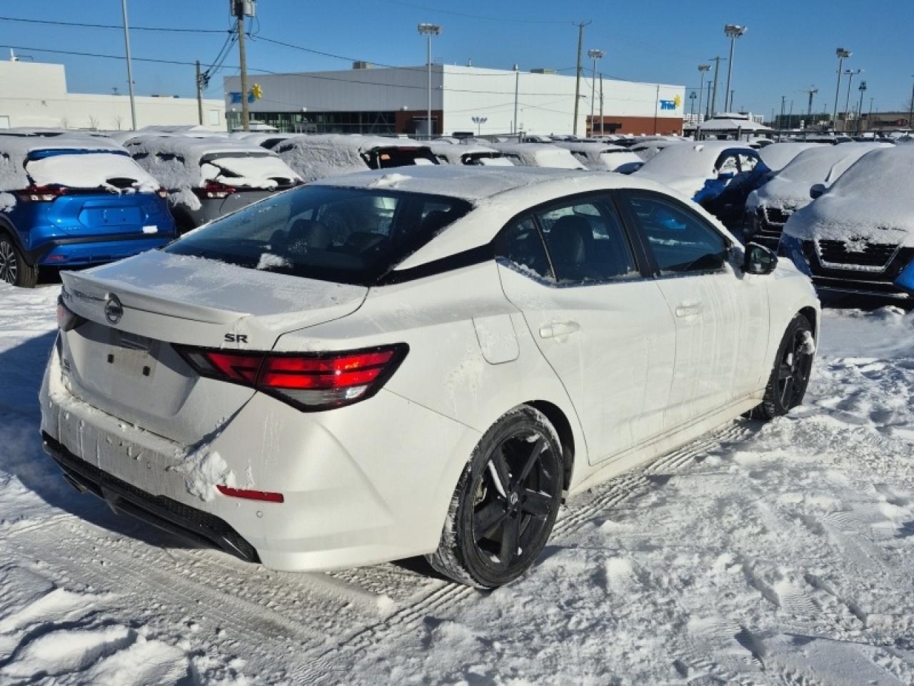 2023 Nissan Sentra SR  - Sunroof -  Remote Start - $208 B/W Photo3