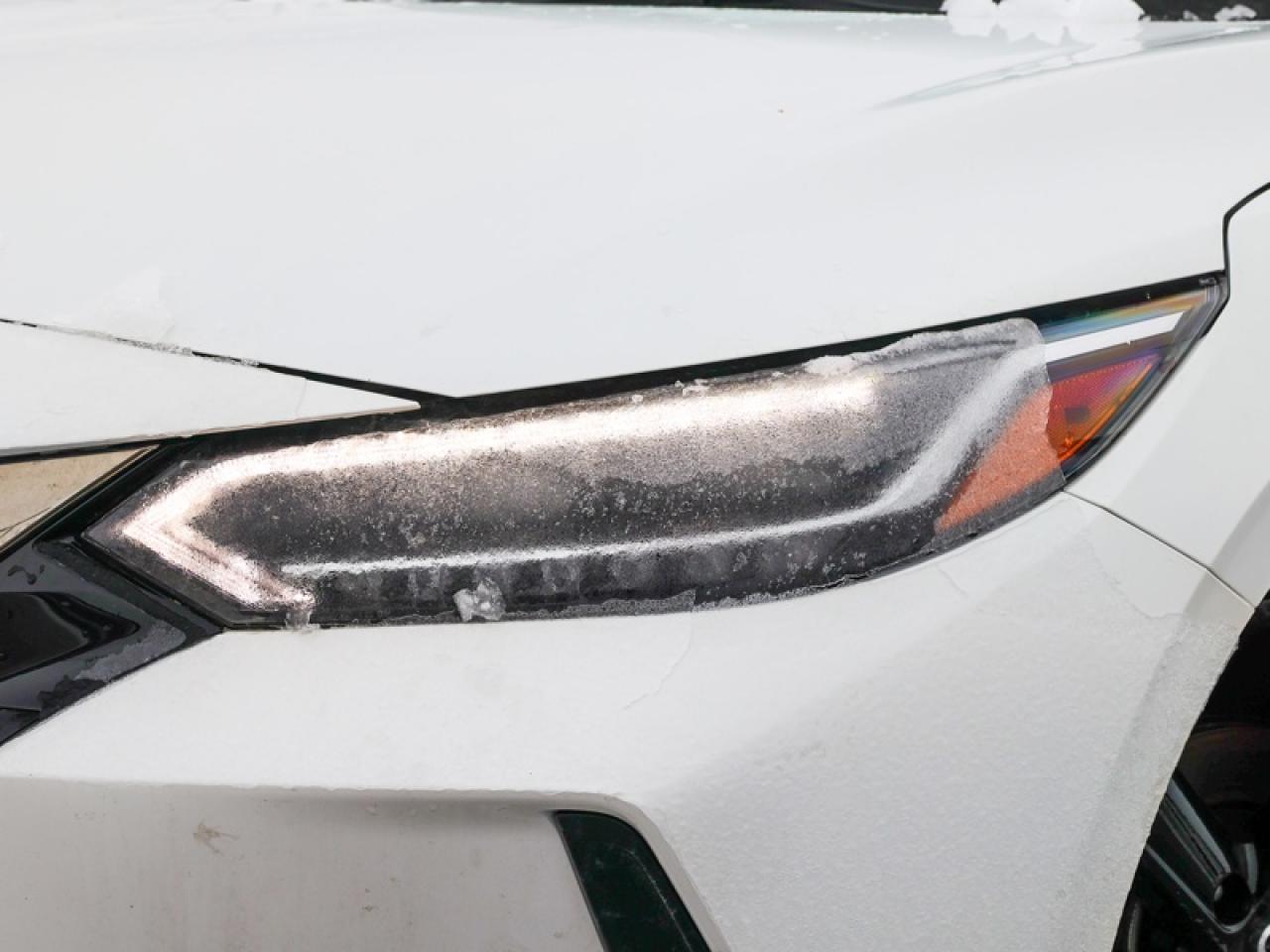 2023 Nissan Sentra SR  - Sunroof -  Remote Start - $170 B/W Photo