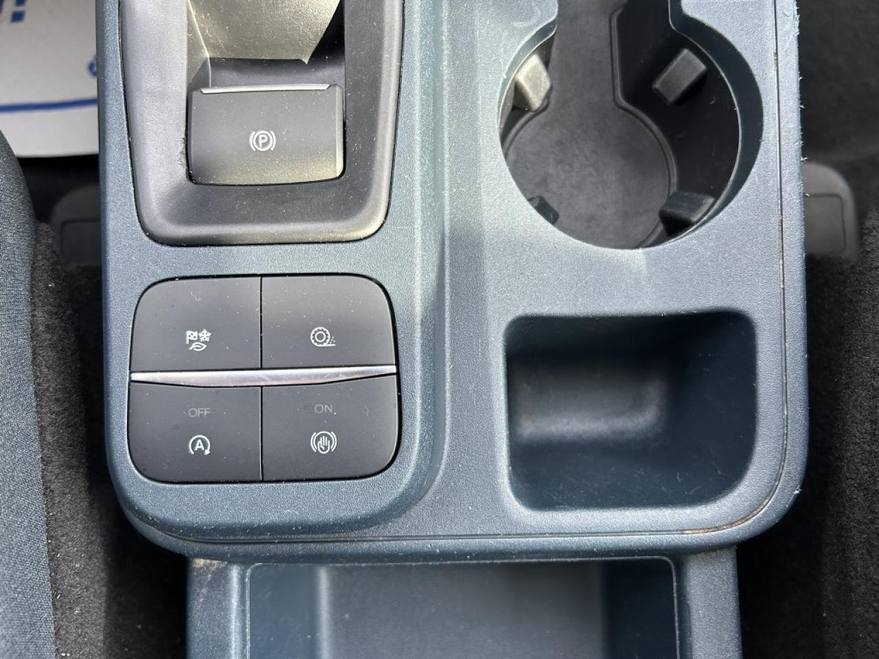 2022 Ford Maverick XLT Photo