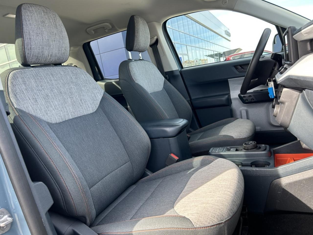 2022 Ford Maverick XLT Photo