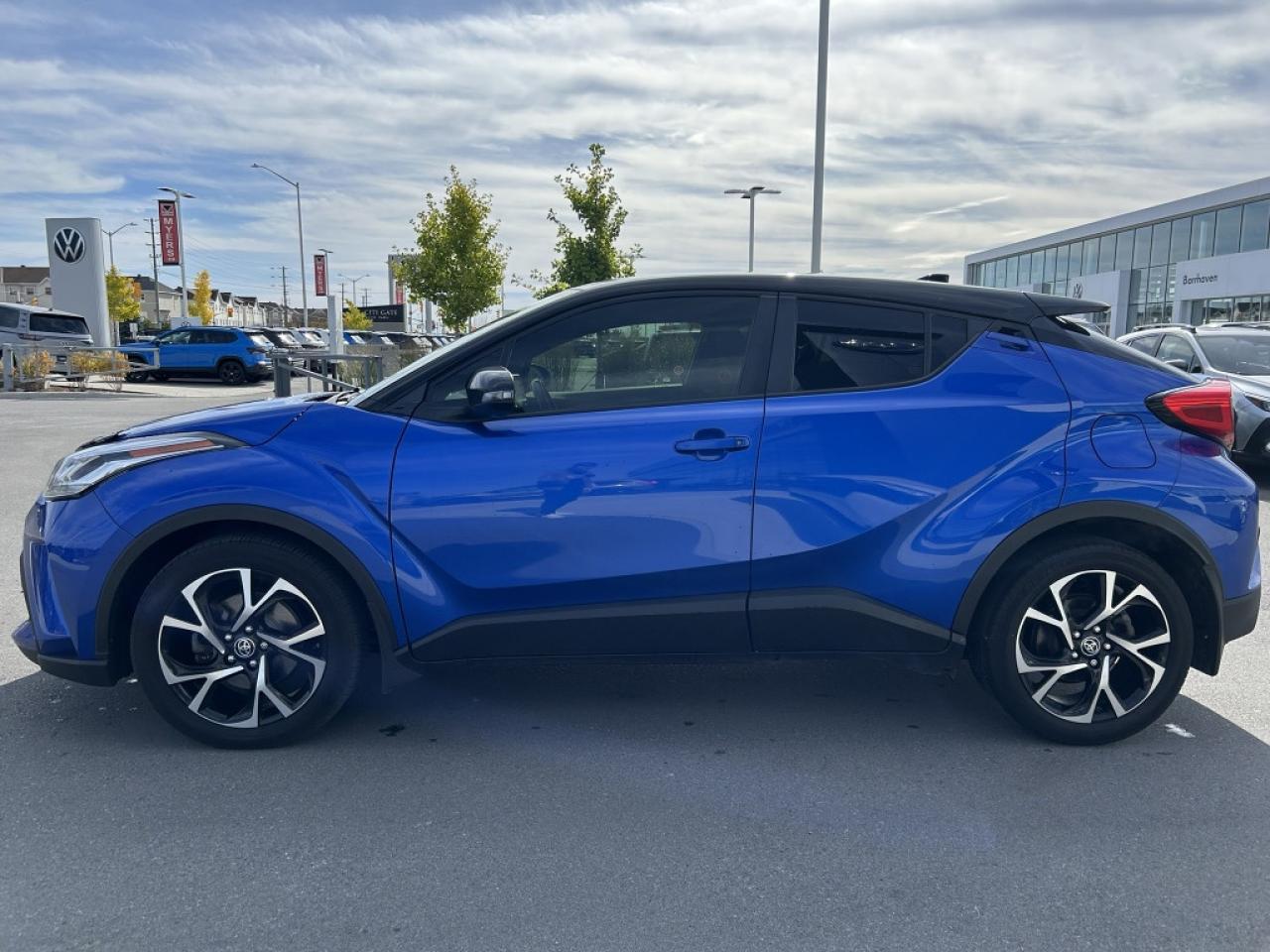 2021 Toyota C-HR XLE Premium  - Heated Seats Photo4
