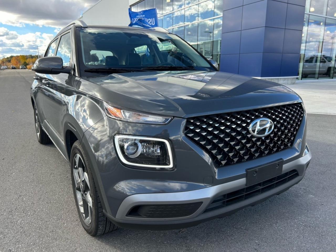 2023 Hyundai Venue Preferred  - Heated Seats -  Apple CarPlay Photo