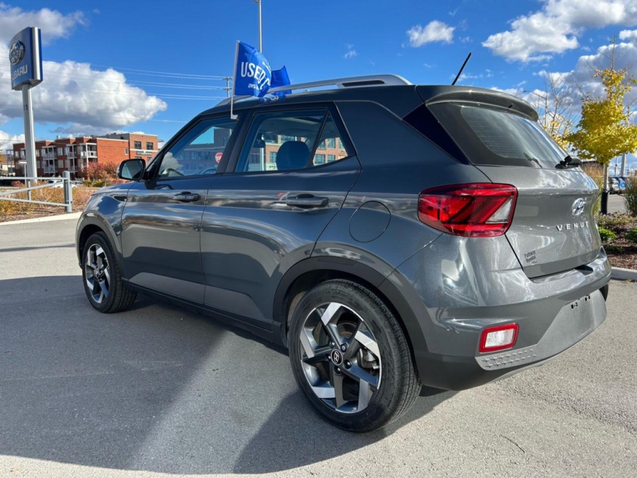 2023 Hyundai Venue Preferred  - Heated Seats -  Apple CarPlay Photo