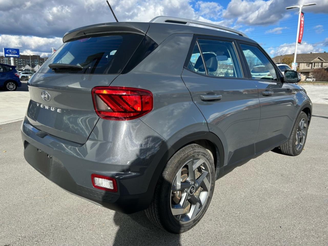 2023 Hyundai Venue Preferred  - Heated Seats -  Apple CarPlay Photo