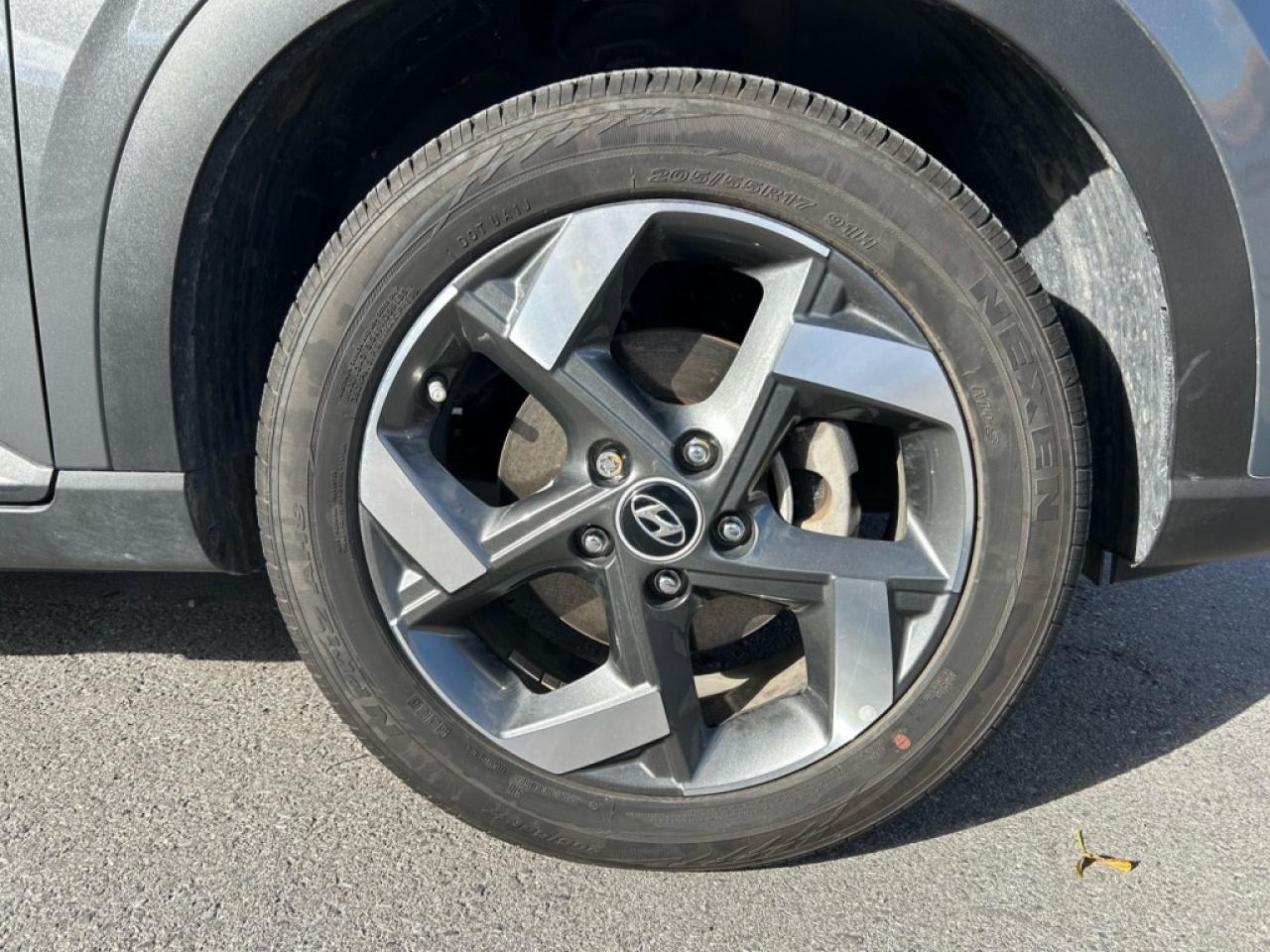 2023 Hyundai Venue Preferred  - Heated Seats -  Apple CarPlay Photo