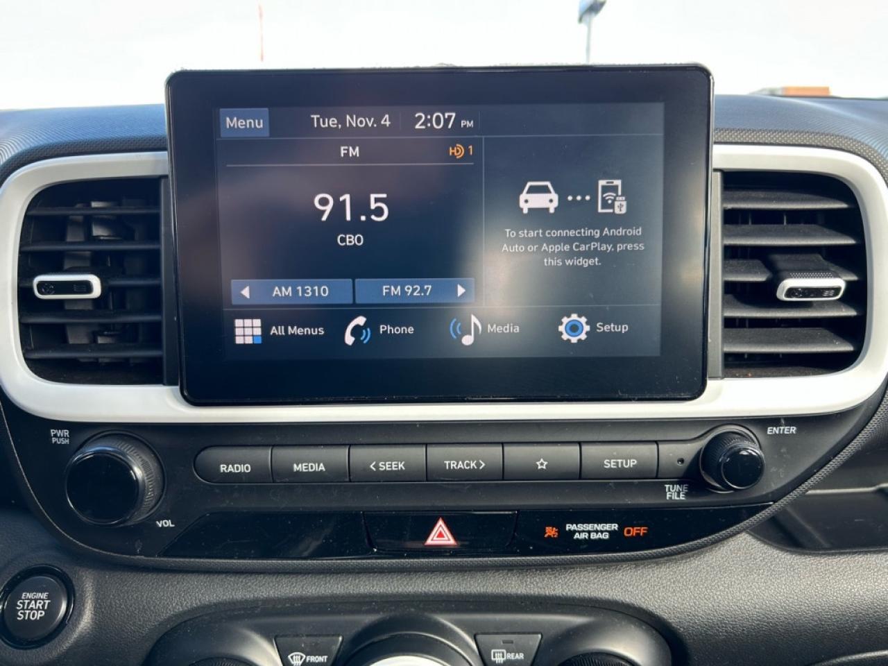2023 Hyundai Venue Preferred  - Heated Seats -  Apple CarPlay Photo