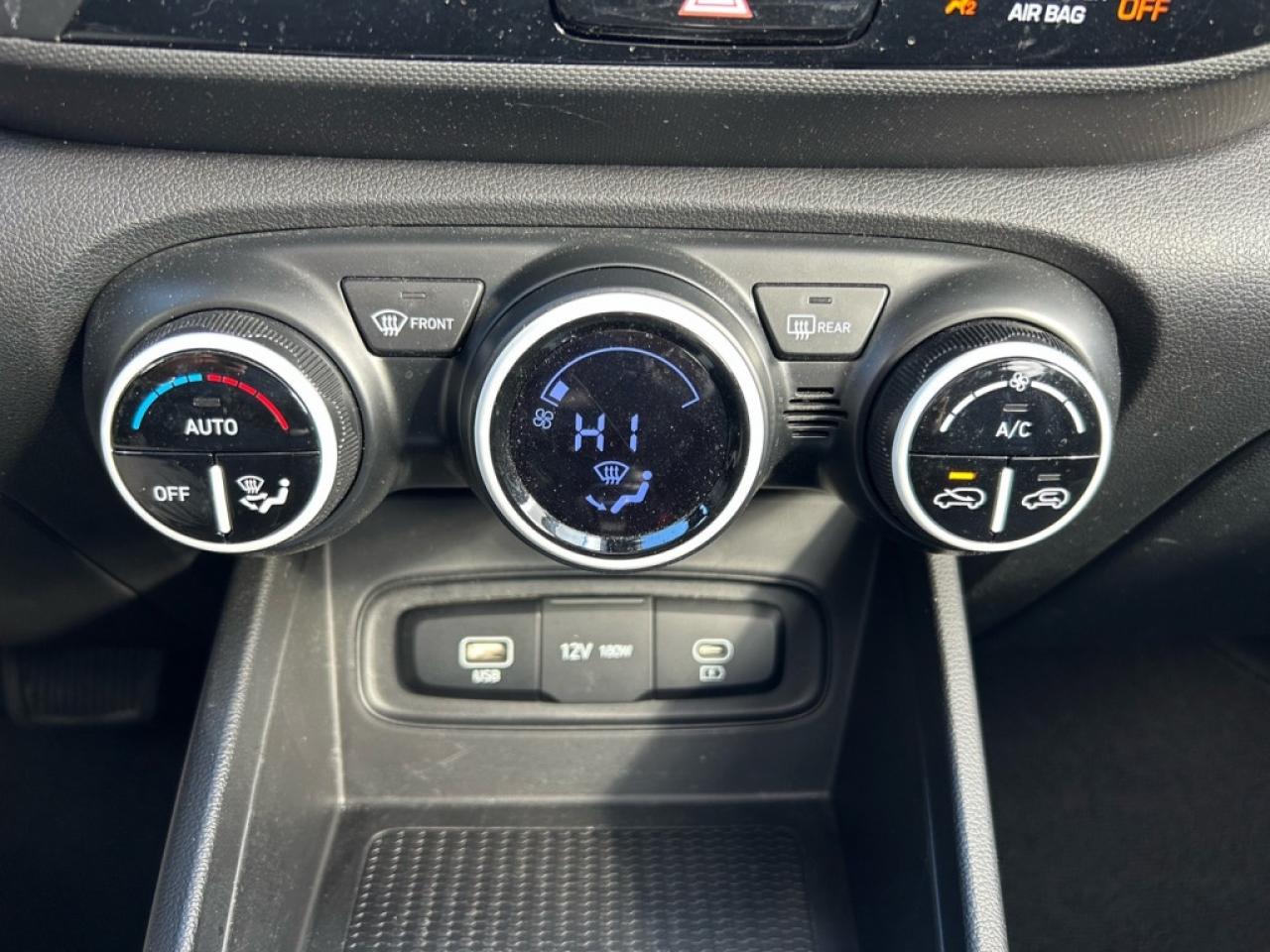 2023 Hyundai Venue Preferred  - Heated Seats -  Apple CarPlay Photo