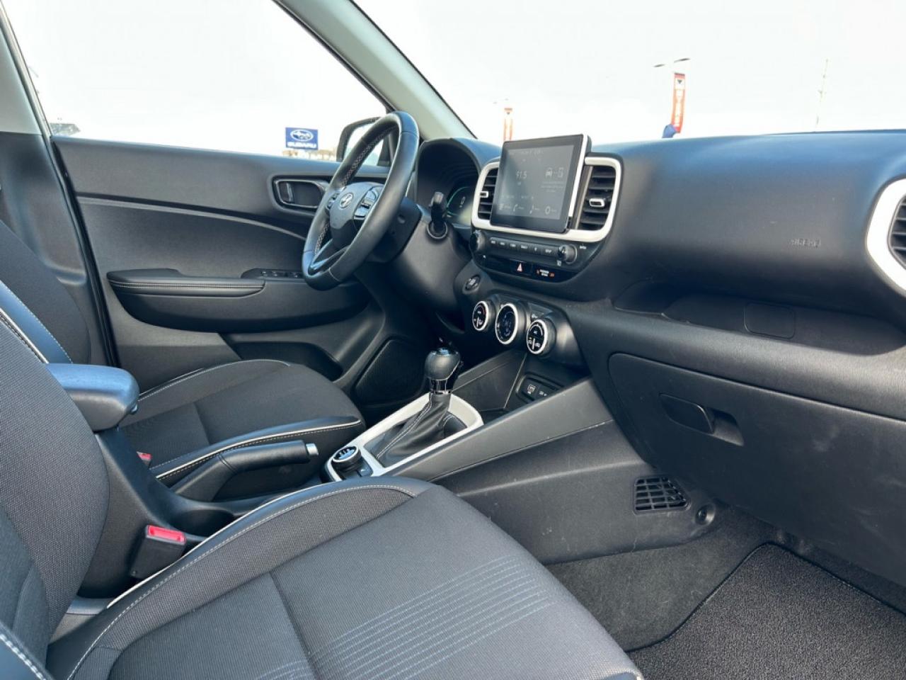 2023 Hyundai Venue Preferred  - Heated Seats -  Apple CarPlay Photo